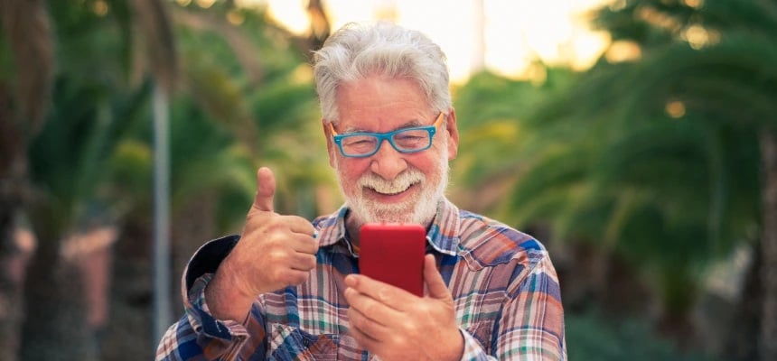 Habla y navega con llamadas ilimitadas y 100 GB flexibles Habla y navega con llamadas ilimitadas y 100 GB flexibles